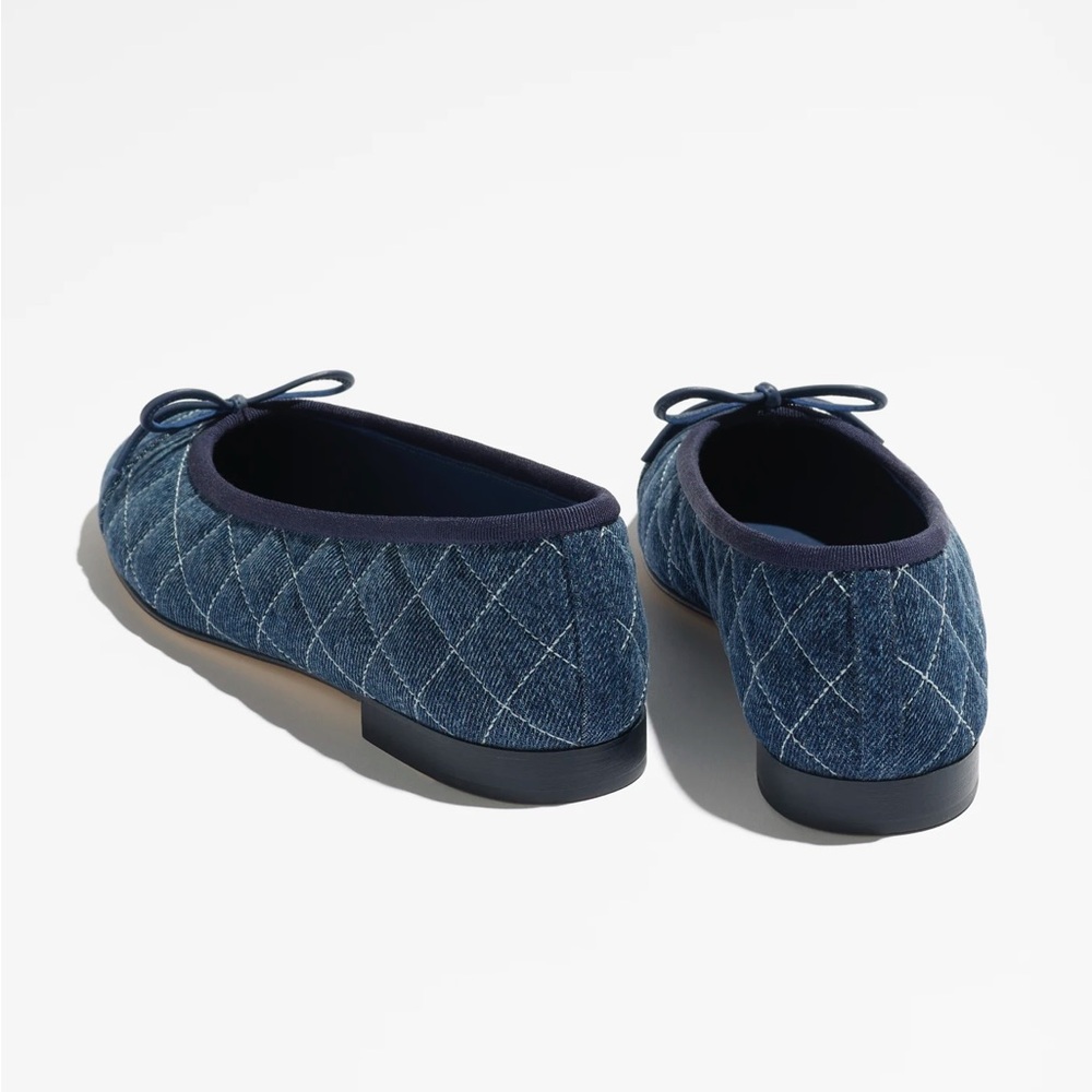 Chanel 26P Denim Quilted Ballet Flats | Size 37 - Picture 6 of 14